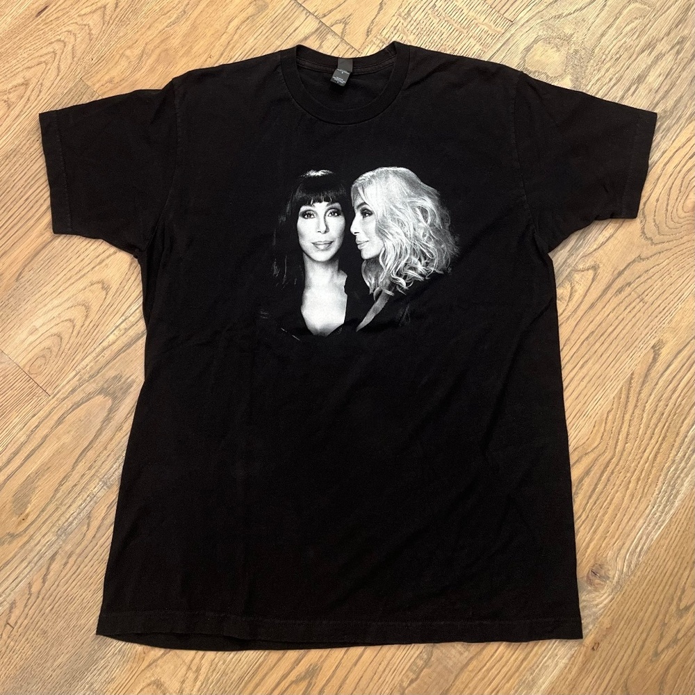 EUC🤘🏻Cher Concert Tee Unisex Black + White 2019 Tour Crew Neck T-Shirt | Large